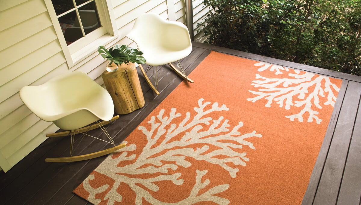 5 Best Outdoor Rugs in Summer
